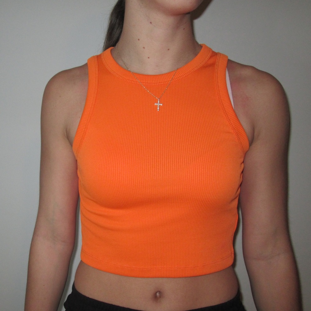 Orange ribbed halter tank top cropped #springbreak !!